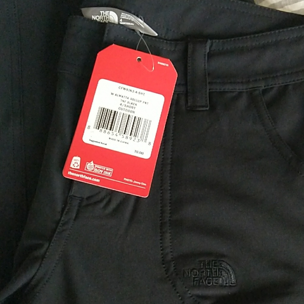 NWT North Face Hiking Pants Petite fit